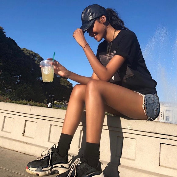 BALENCIAGA TRIPLE S - Picture 4 of 4